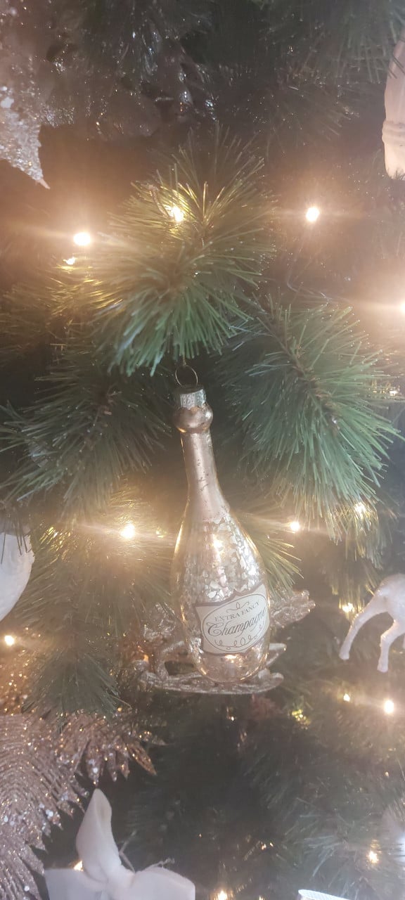 Triumph Tree kerstboom – Forest Frosted Pine (215 cm)