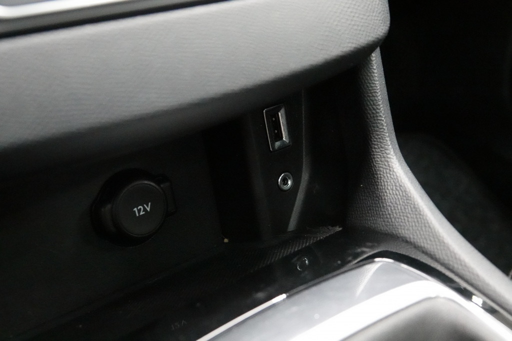Peugeot 308 sw 1.2 puret | cruise | pdc | dab |