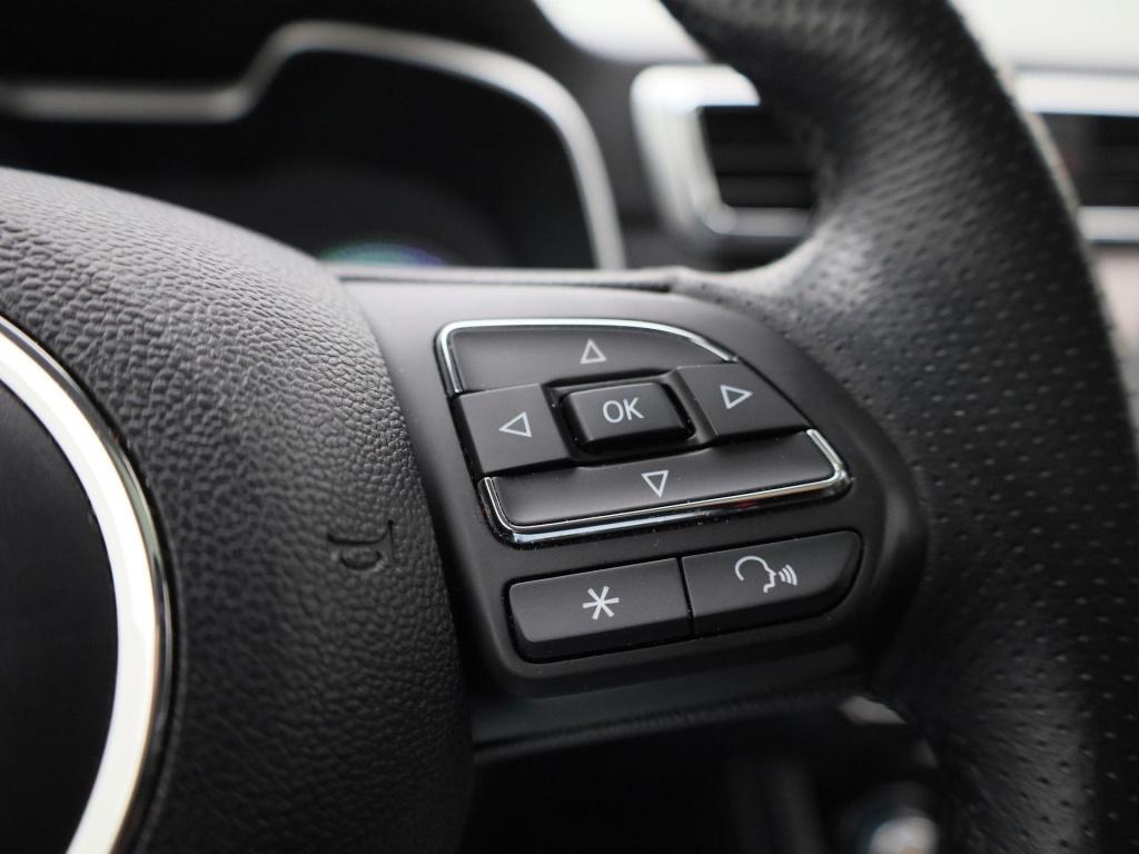 MG Zs Ev mg luxury 45 kwh | automaat | panoramadak | leder | navigatie | ai