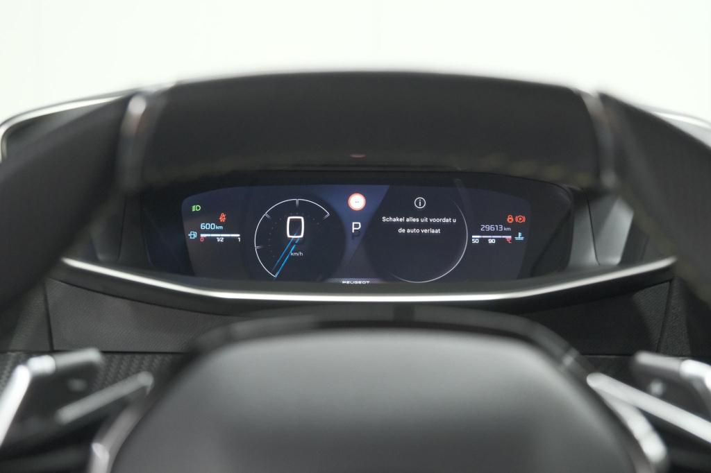 Peugeot 2008 1.2 hybrid 145 gt | camera | apple carplay | parkeersensoren