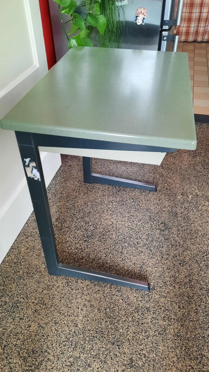 Groen bureau Vintage 70X75x50cm
