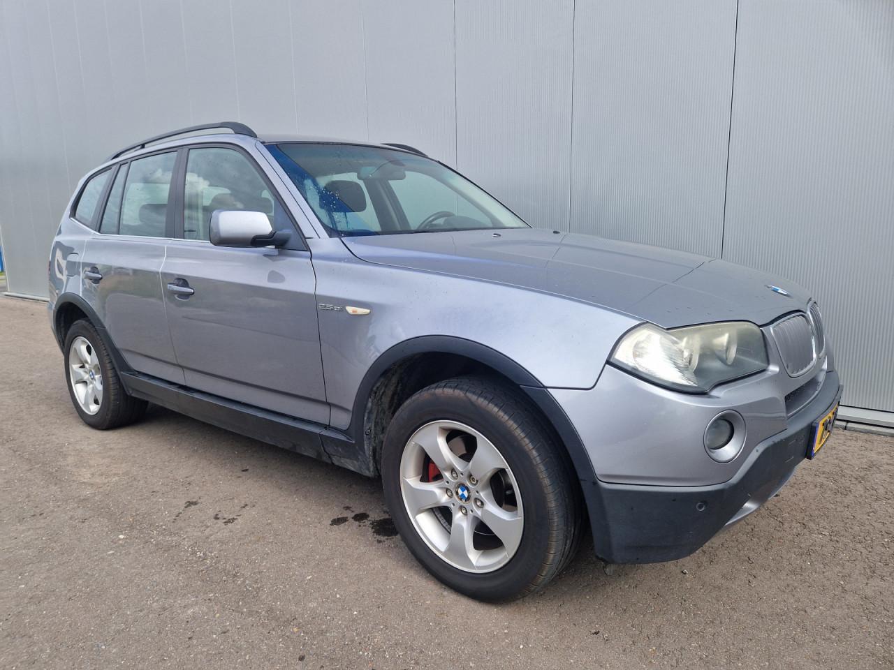 BMW X3 2.5si Executive