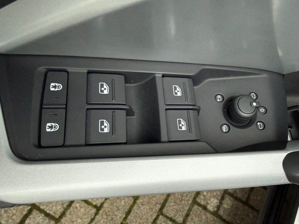 Audi Q3 45 tfsi e s edition