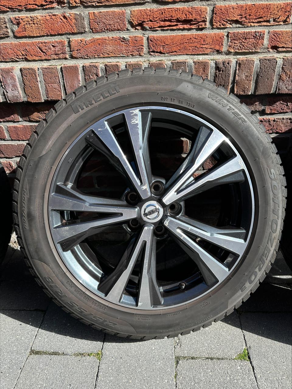 Pirelli Sottozero 3 Winterbanden + Velgen – 215/55 R18