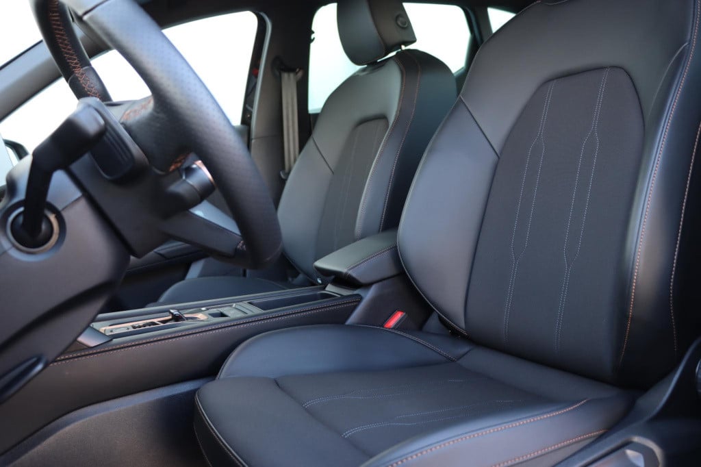 Cupra Leon 1.5 tsi ehybrid business 204pk dsg6