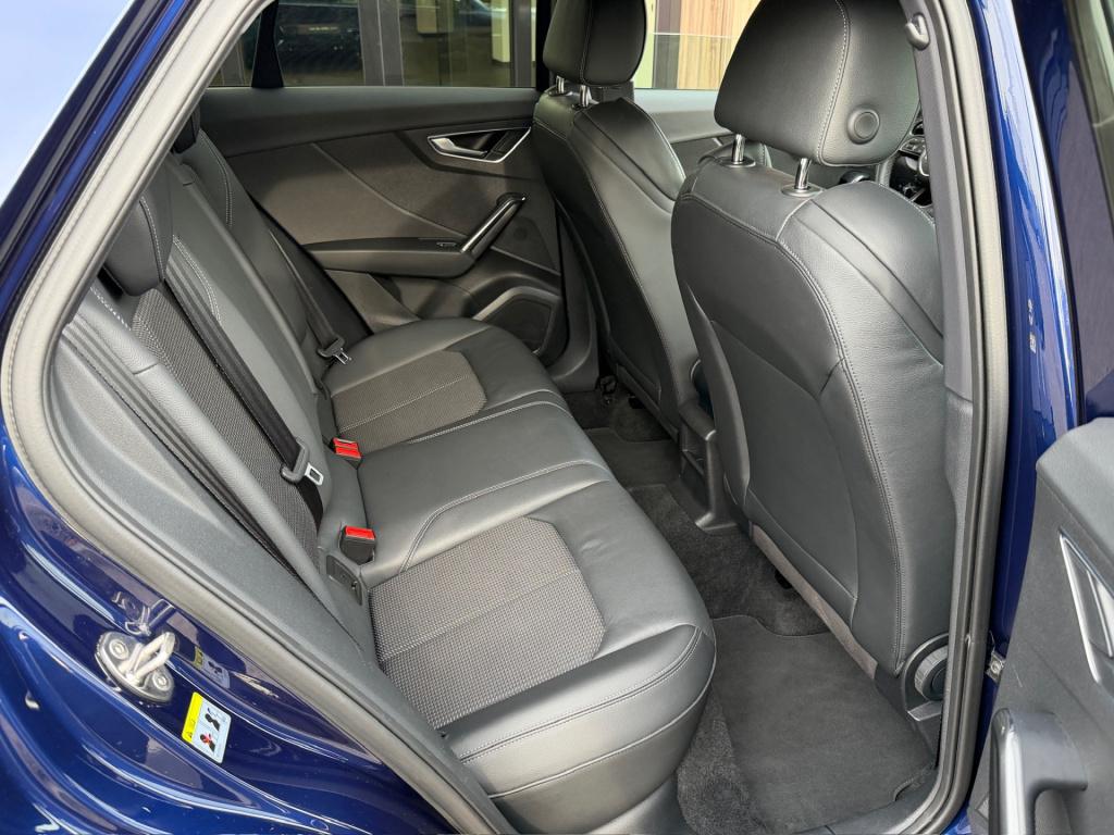 Audi Q2 35 tfsi 150pk s-tronic s edition | 2x s-line | camera | navi | virt