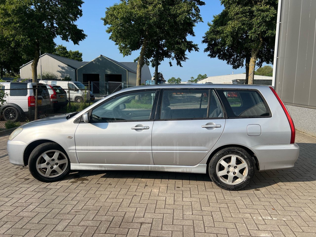 Mitsubishi Lancer Station Wagon 1.6 Comfort