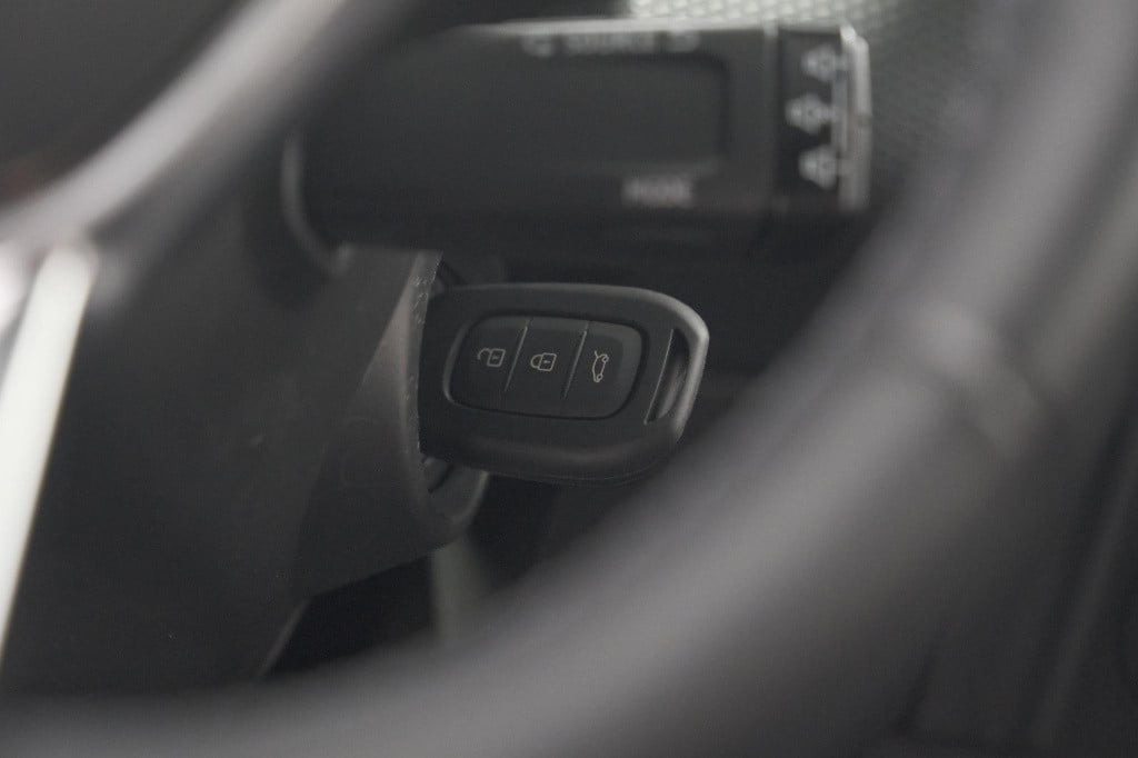 Renault Clio tce 90 evolution | apple carplay | cruise control | navigatie
