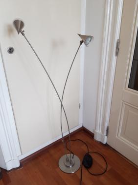 Vloerlamp en tafellamp van Harco Loor