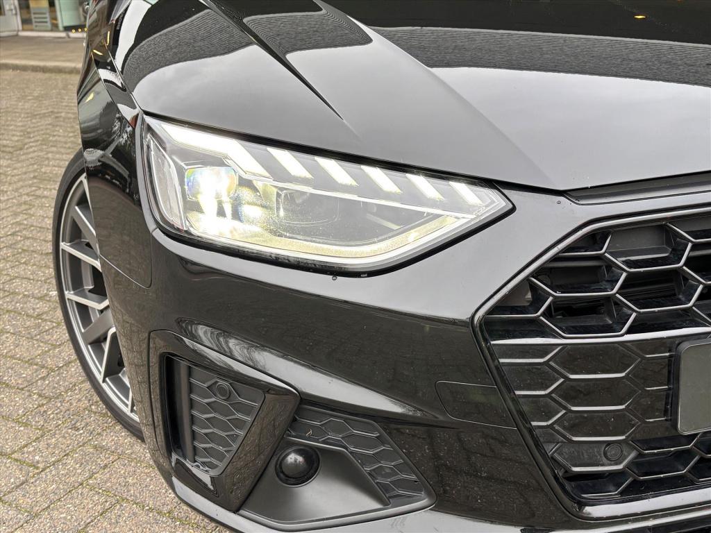 Audi A4 avant 40 tfsi 204pk mhev s tronic s edition competition| pano dak| 