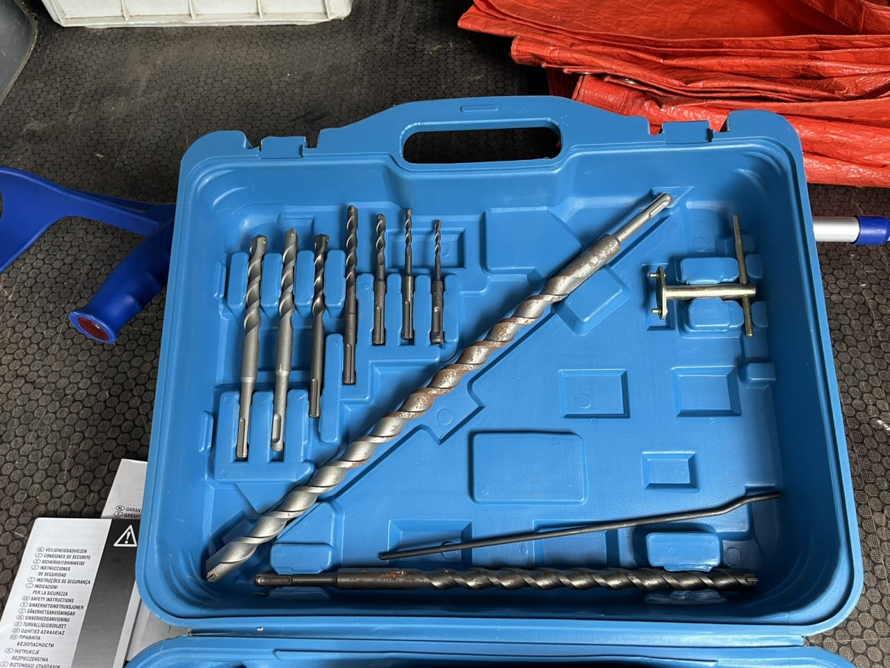 Kinzo 25C225 Boorhamer met accessoires en koffer