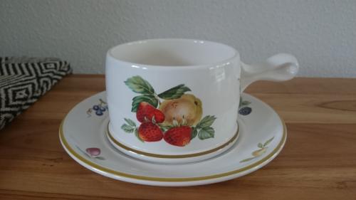 Wedgwood Fruit Sprays soepkop en schotel