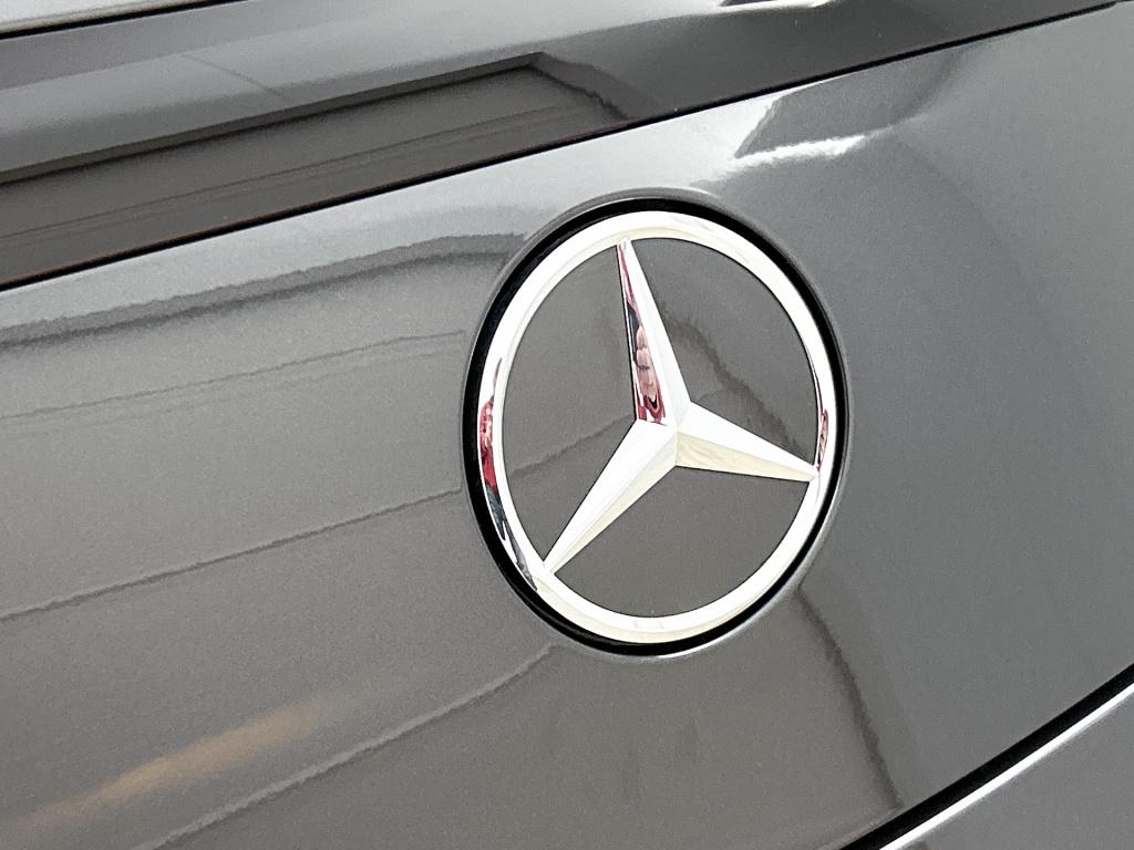 Mercedes-Benz Cle cabriolet 180 amg line amg line | ledkoplampen | memory p