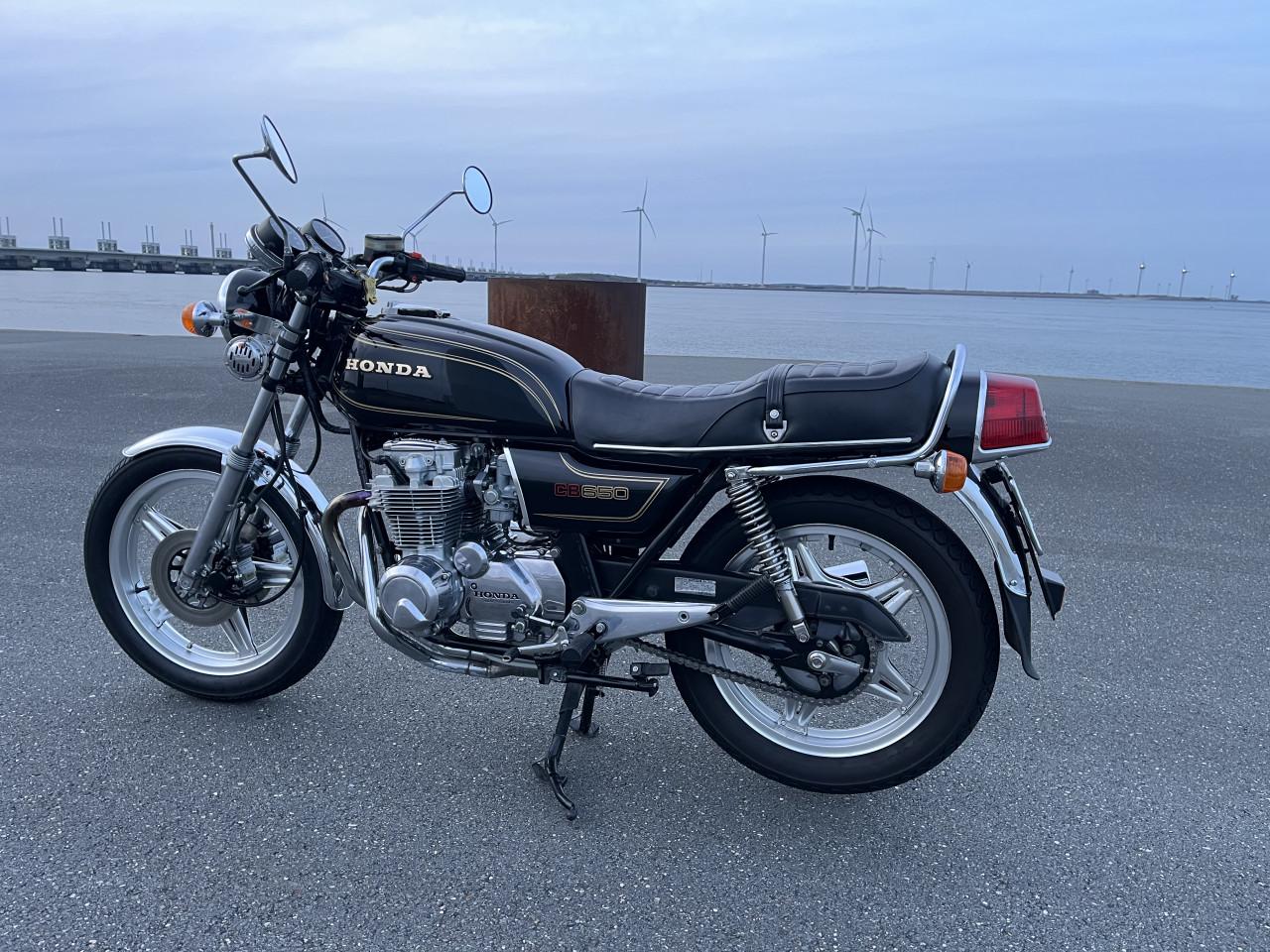 Honda CB 650 met maar 28.000km
