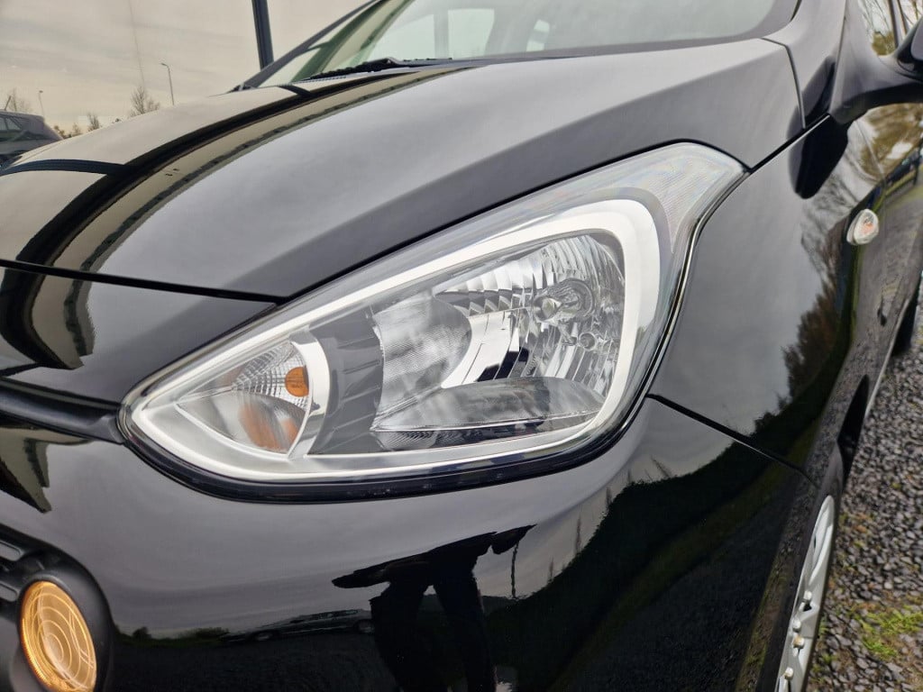 Hyundai I 10 1.0i comfort | carplay | bluetooth | cruise control | navigati