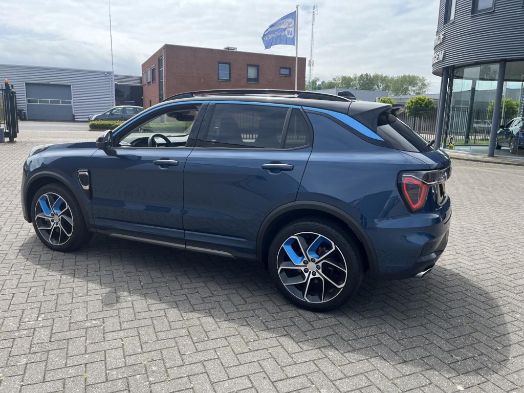 Lynk & Co 01 1.5 262 pk phev navi 360gr schuifdak 1e eigenaar