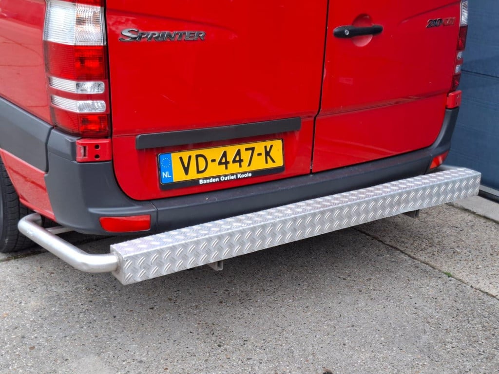Mercedes-Benz Sprinter 210 2.2 cdi 366 functional hd 3 zits / side bars / p