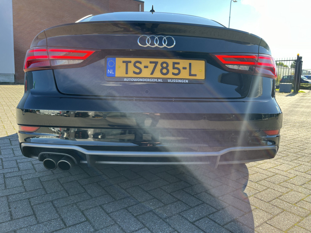 Audi A3 limousine 1.5 tfsi cod sport s line edition nl auto