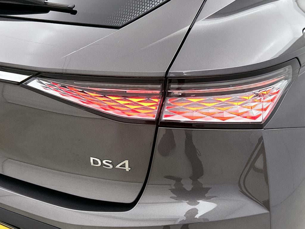 Ds Ds 4 e-tense 225pk automaat rivoli cross | rijklaar | schuifdak | adapti