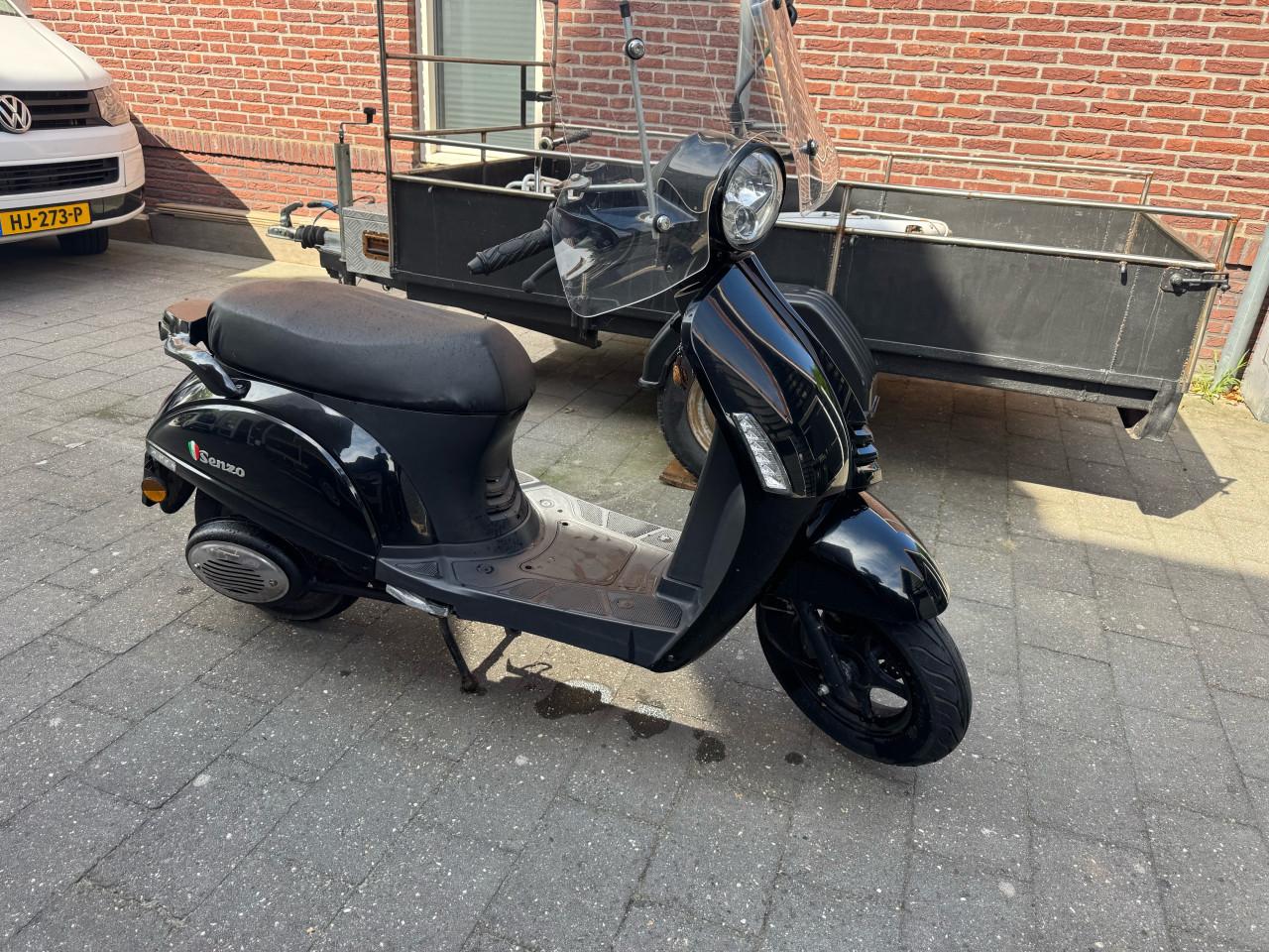 Senzo snorscooter
