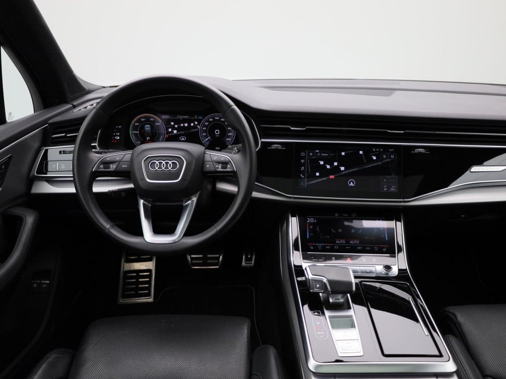 Audi Q7 55 tfsi e quattro pro line plus | nl auto | panoramadak | luchtveri
