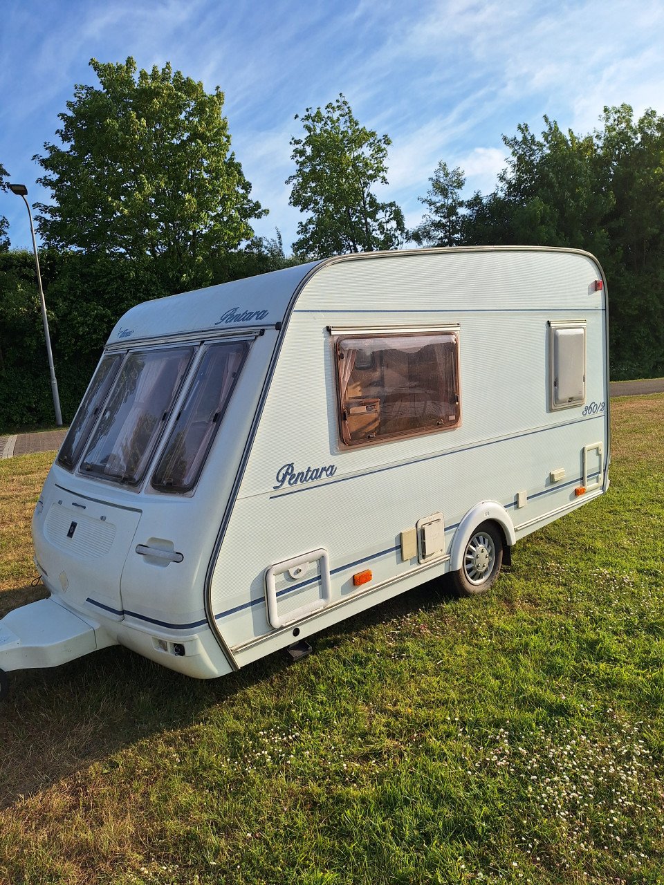 Caravan pentara compass 360 bwjr 2000