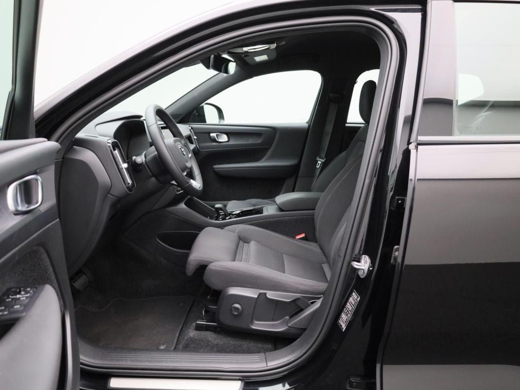 Volvo XC40 recharge core | automaat | apple carplay / android auto | virtua