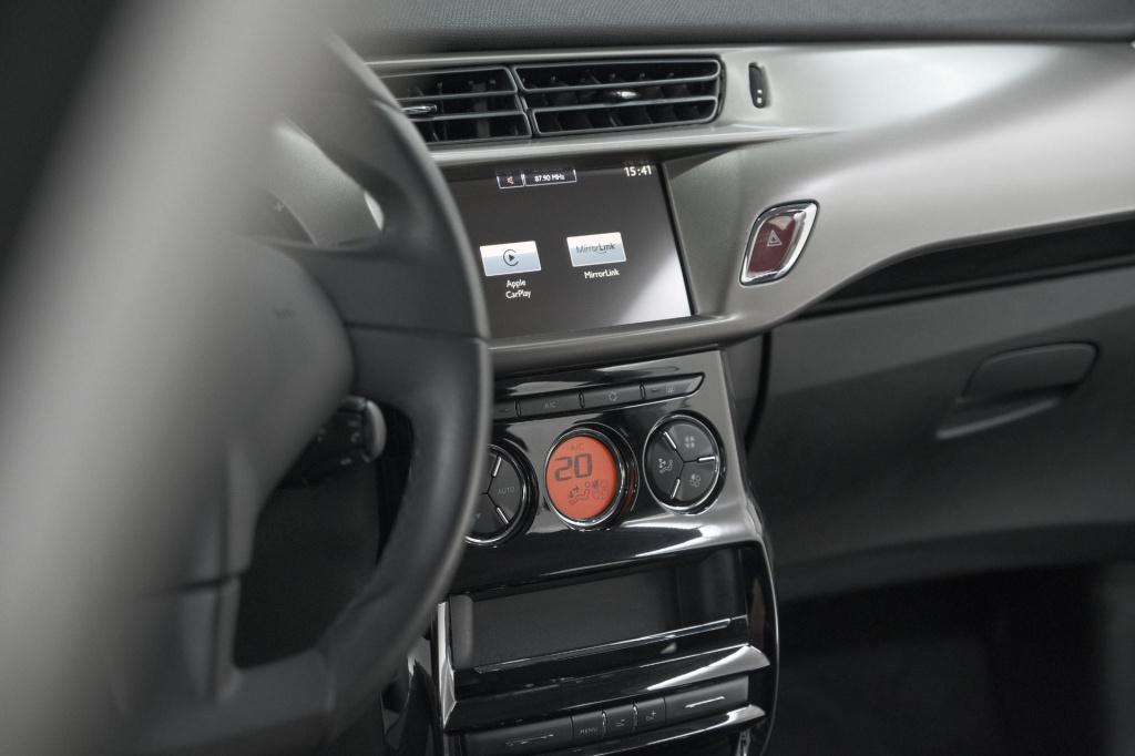 Citroen C3 puretech 82 selection | trekhaak | apple carplay | parkeersensor