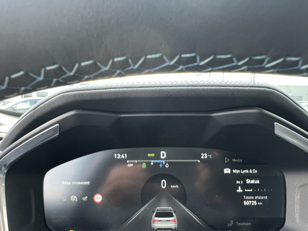 Lynk & Co 01 1.5 261pk plug in hybrid , trekhaak , pano dak , 360gr camera