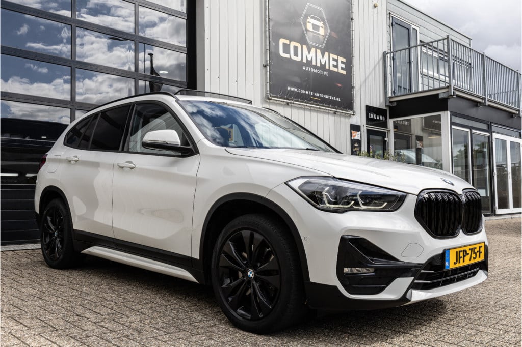 BMW X1 xdrive25e edrive sport line ✅pano✅18inch✅sportst