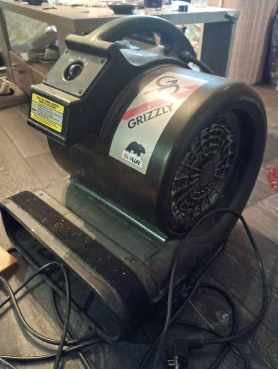 Lucht pomp voor onderandere luchtkastelen etc