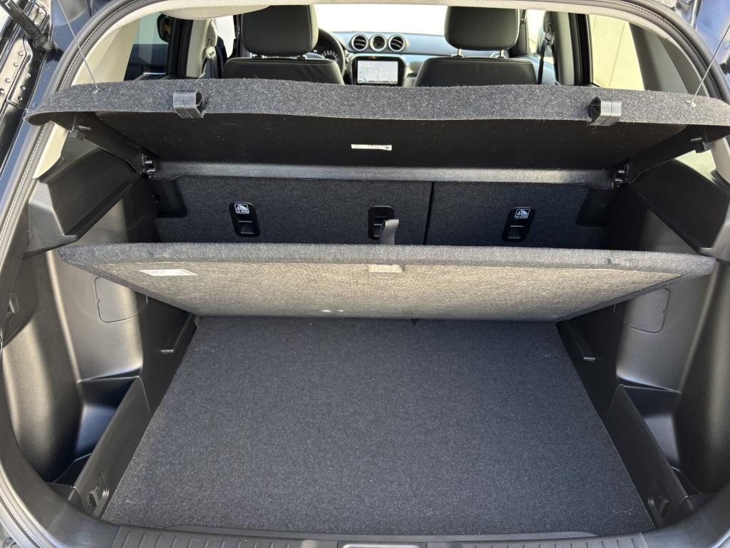 Suzuki Vitara 1.4 boosterjet style smart hybrid