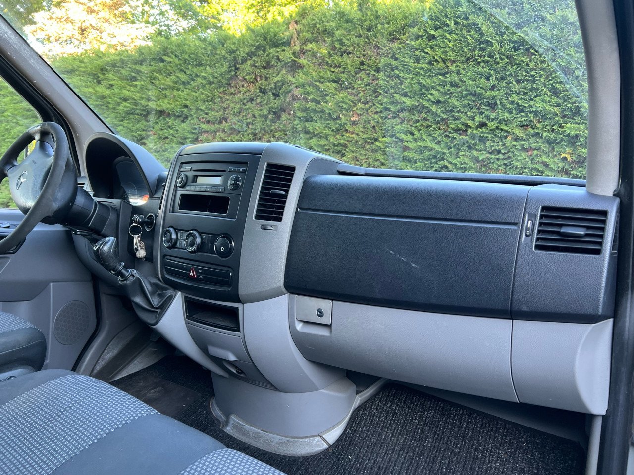 Mercedes-Benz Sprinter 318 3.0V6 182.929KM