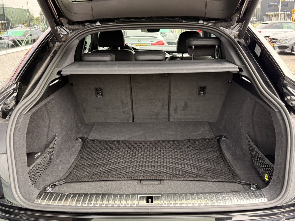 Audi E-tron sportback 55 quattro s edition 95 kwh | s-line | achteruitcamer