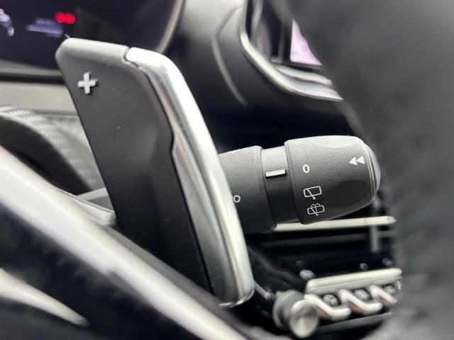 Peugeot 208 1.2 hybrid 100 e-dcs6 allure navigatie | dab | applecarplay| pa