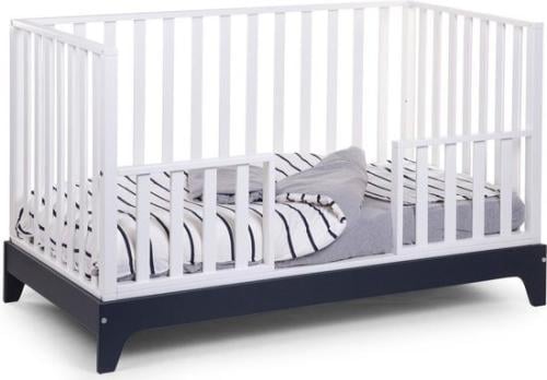 Childhome wit/navy meegroeibed (70x140cm)