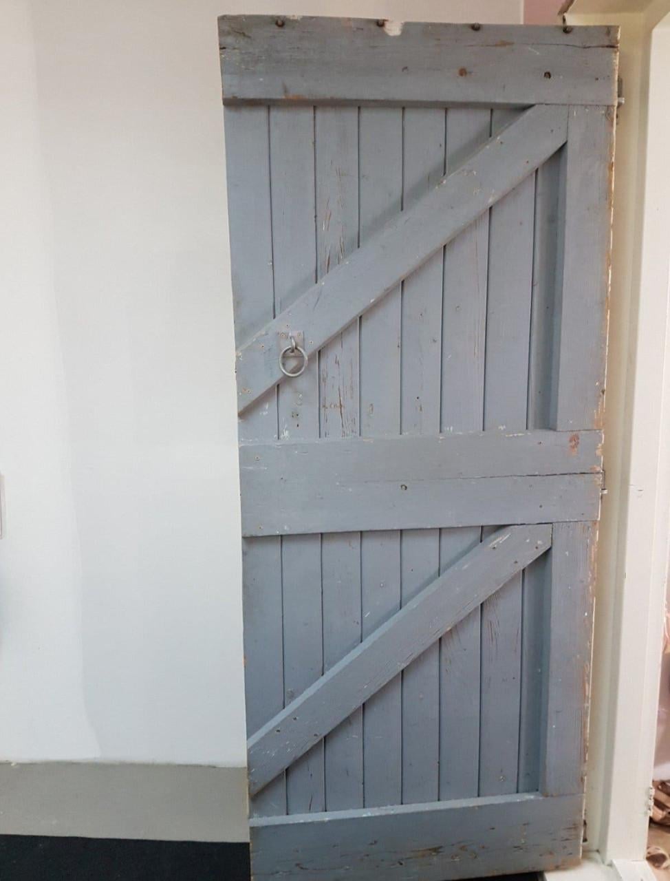 Originele oude staldeur