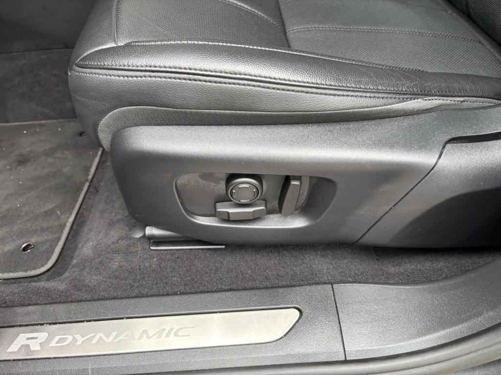 Land Rover Range Rover 1.5 p300e awd r-dynamic hse soh 90% volle opties!
