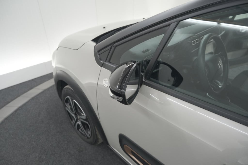 Citroen C3 puretech 82 c-series | climate control | apple carplay | stoelve