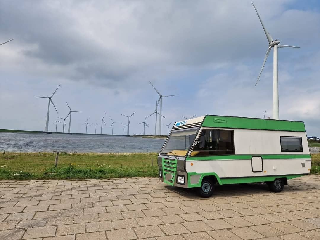 FFB Mercedes Camper (1980)