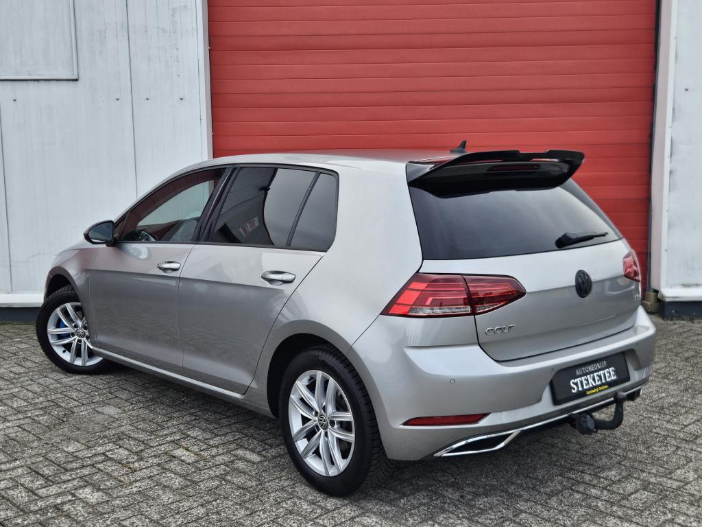 Volkswagen Golf 1.0 tsi comfortline | carplay | camera | trekhaak