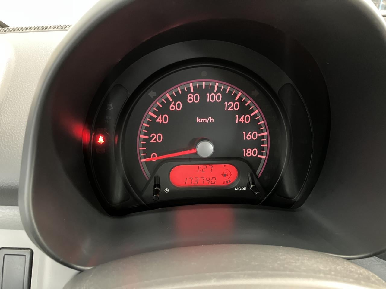 Suzuki Alto 1.0 Silver-Line