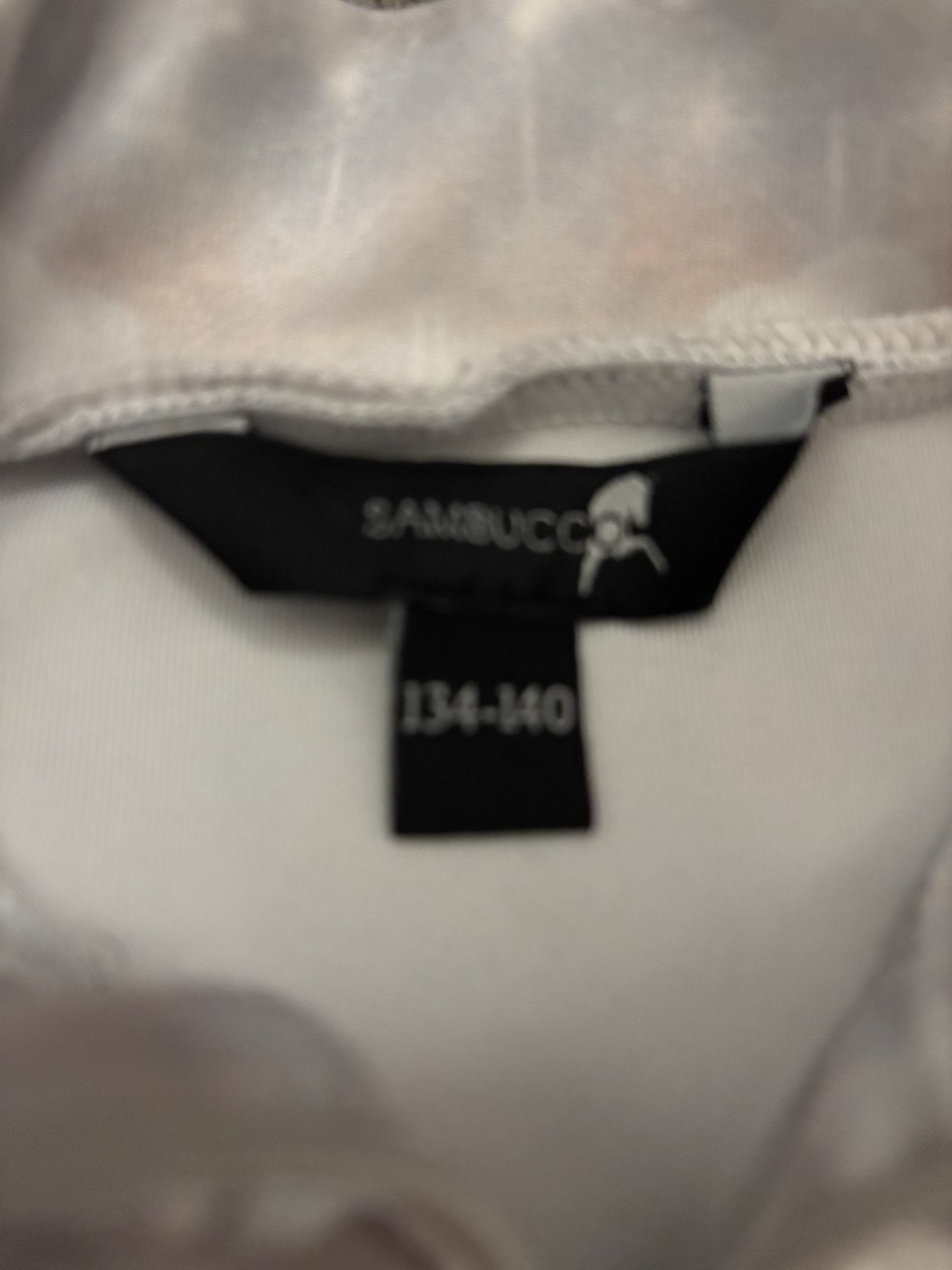 Paardrijbroek en shirt