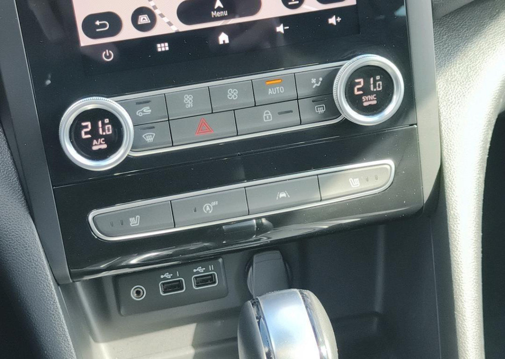 Renault Megane 1.3 tce edc 140 techno - demo | stoel &-stuurverwarming