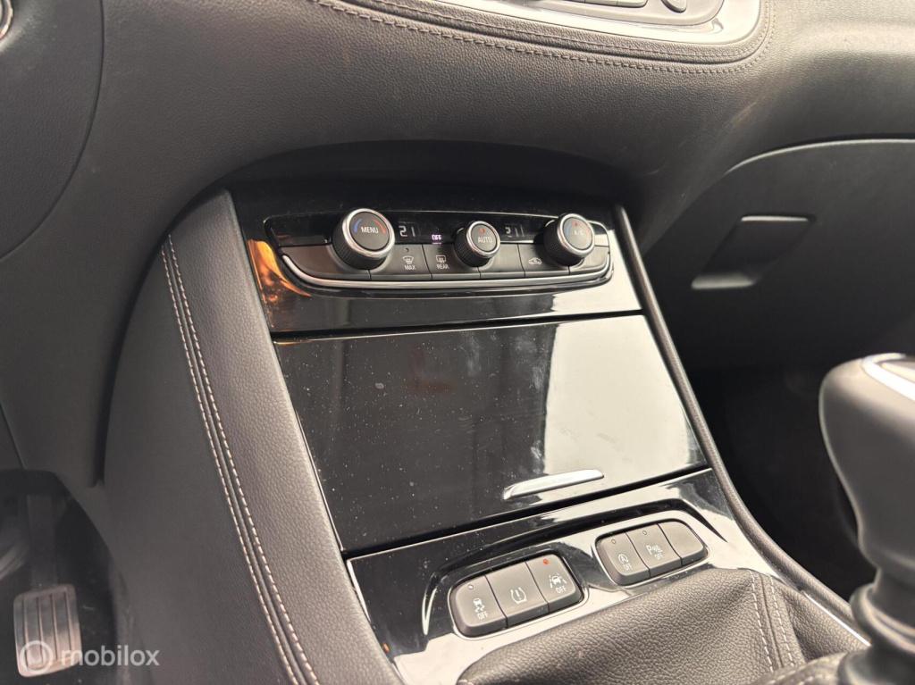 Opel Grandland X 1.2 turbo innovation trekhaak navi