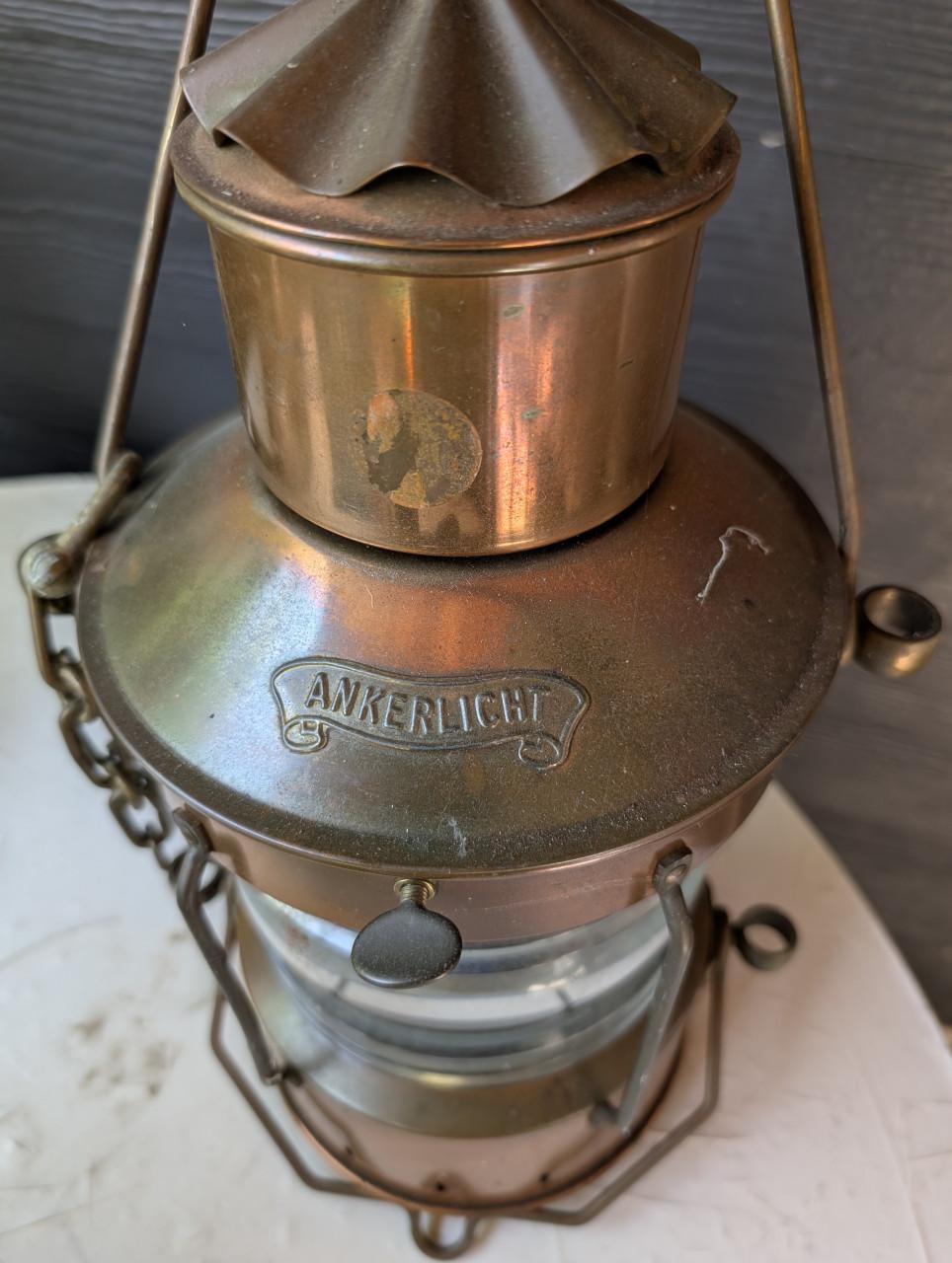Koperen scheepslamp ankerlicht