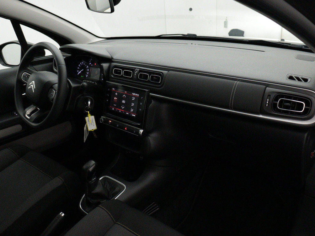 Citroen C3 82 pk c-series | rijklaar | parkeersensoren achter | apple carpl