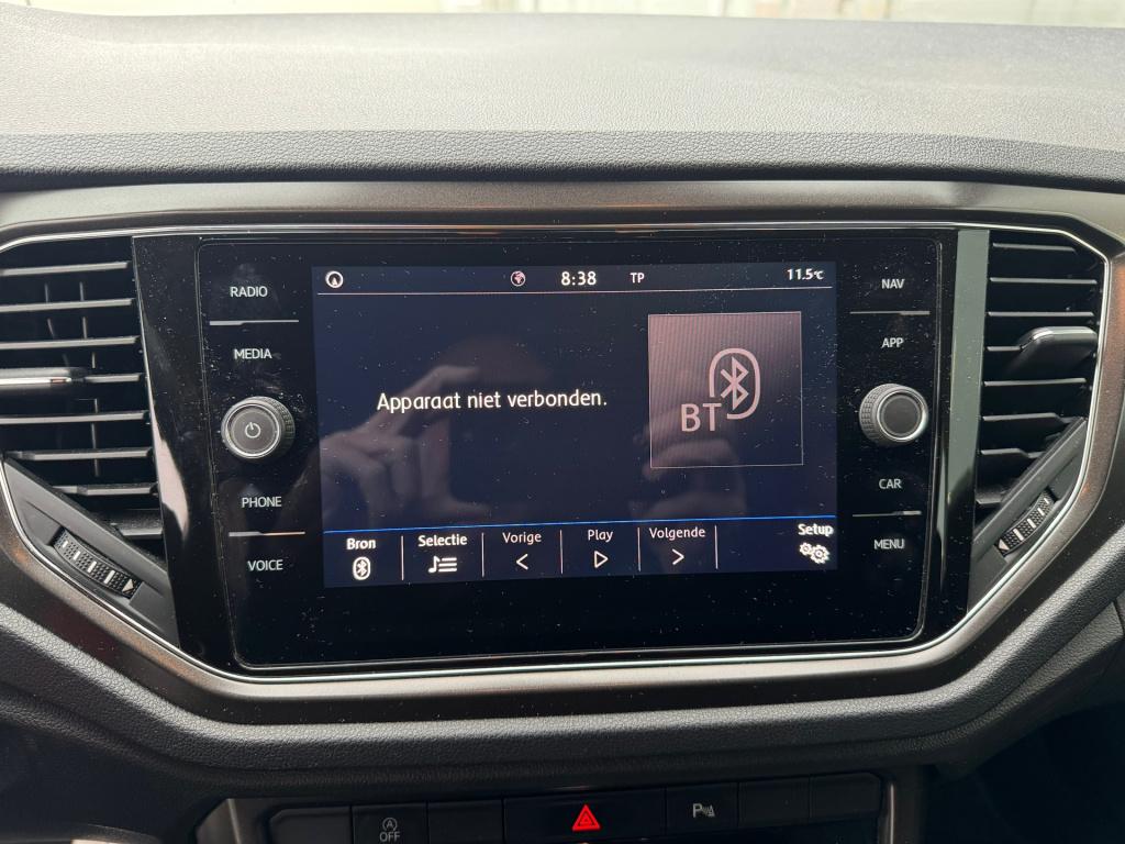 Volkswagen T-roc 1.5 tsi style business automaat , afneembare trekhaak , ap