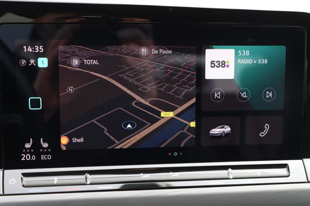 Volkswagen Golf 1.4 ehybrid style 204pk dsg6 | soh 89,8% |