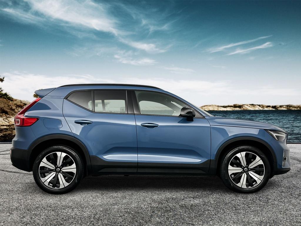 Volvo XC40 t5 262pk recharge ultimate dark | adap.cruise| pano| trekhaak| c